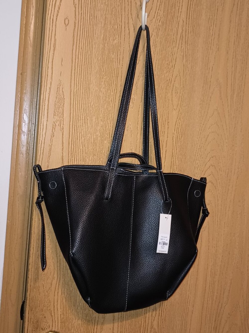 NEW francesca's Bucket Boat Shoulder Bag Black